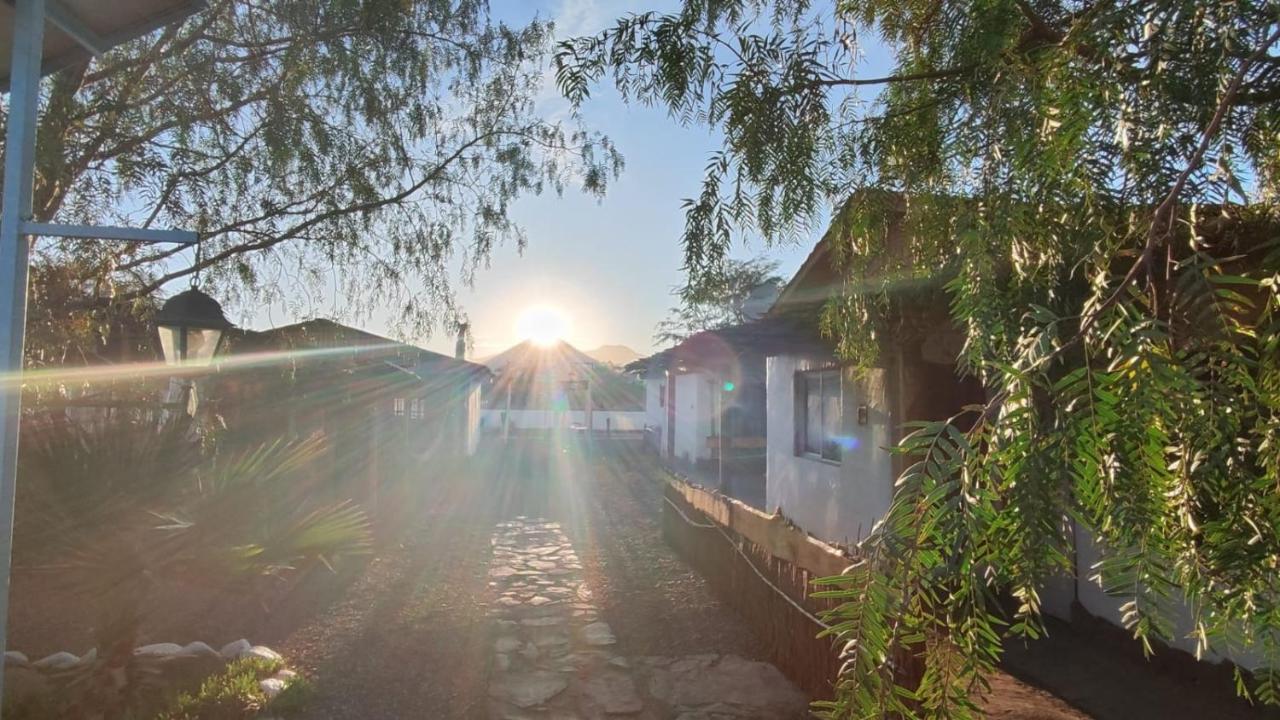 Cabanas Voyage Atacama ซานเปโดร เด อาตากามา ภายนอก รูปภาพ